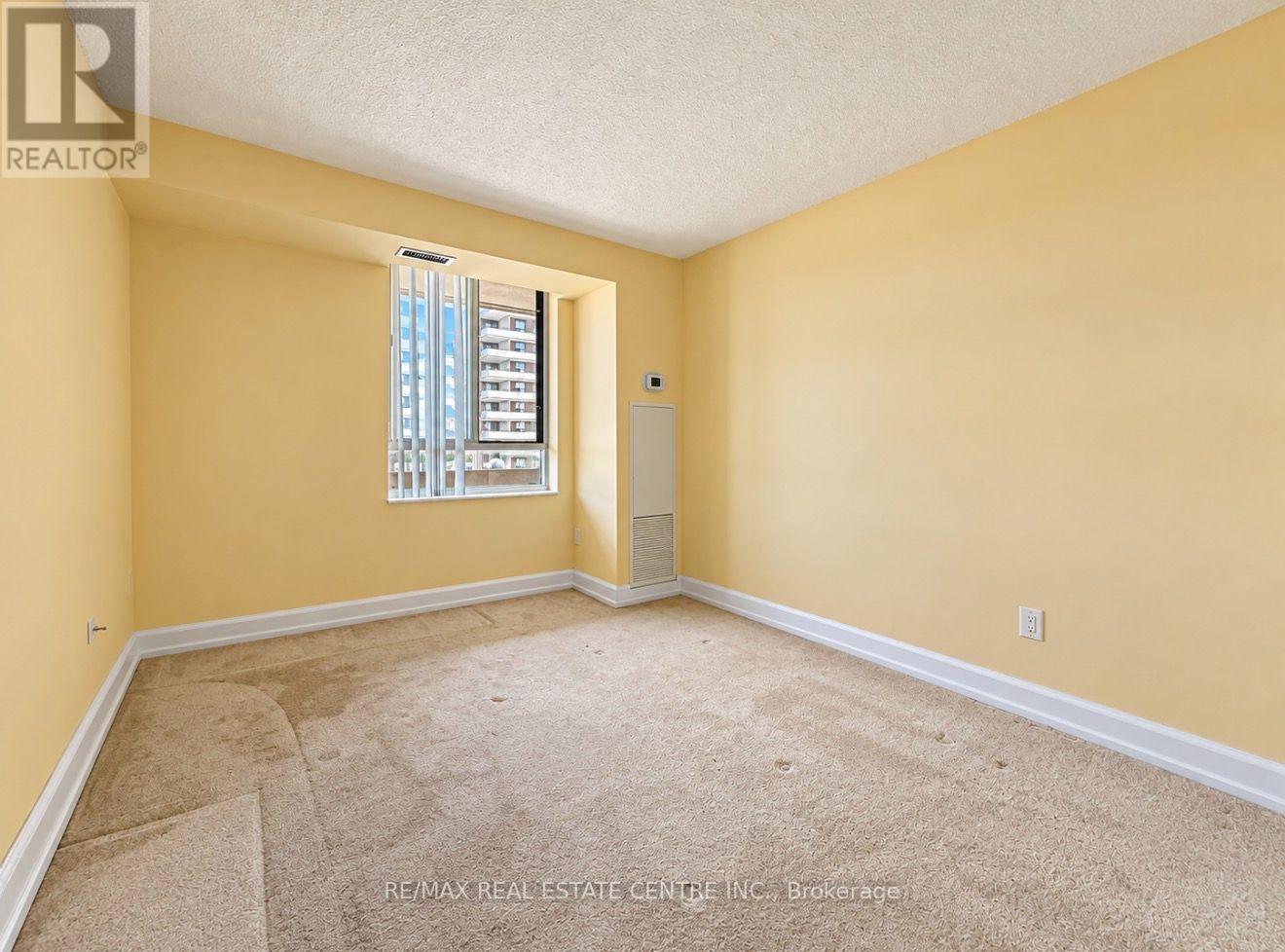 910 - 5 Lisa Street, Brampton, Ontario  L6T 4T4 - Photo 11 - W13804184