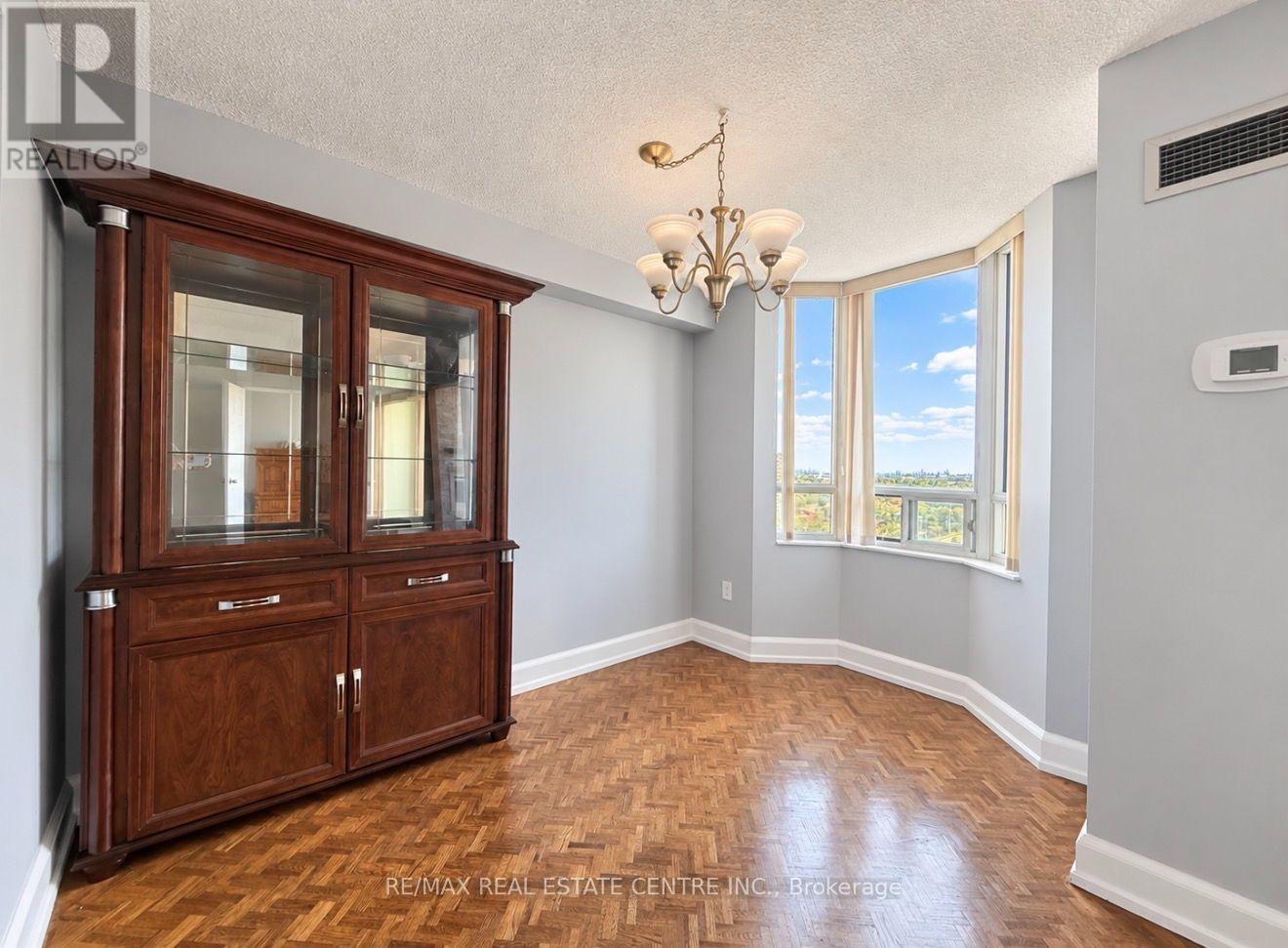 910 - 5 Lisa Street, Brampton, Ontario  L6T 4T4 - Photo 24 - W13804184