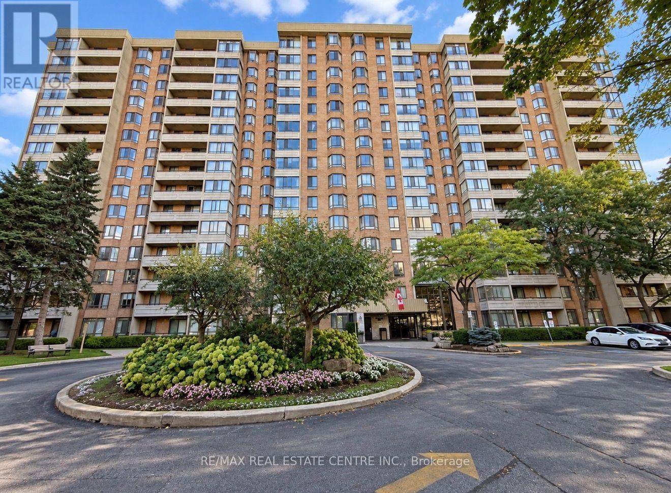 910 - 5 Lisa Street, Brampton, Ontario  L6T 4T4 - Photo 4 - W13804184
