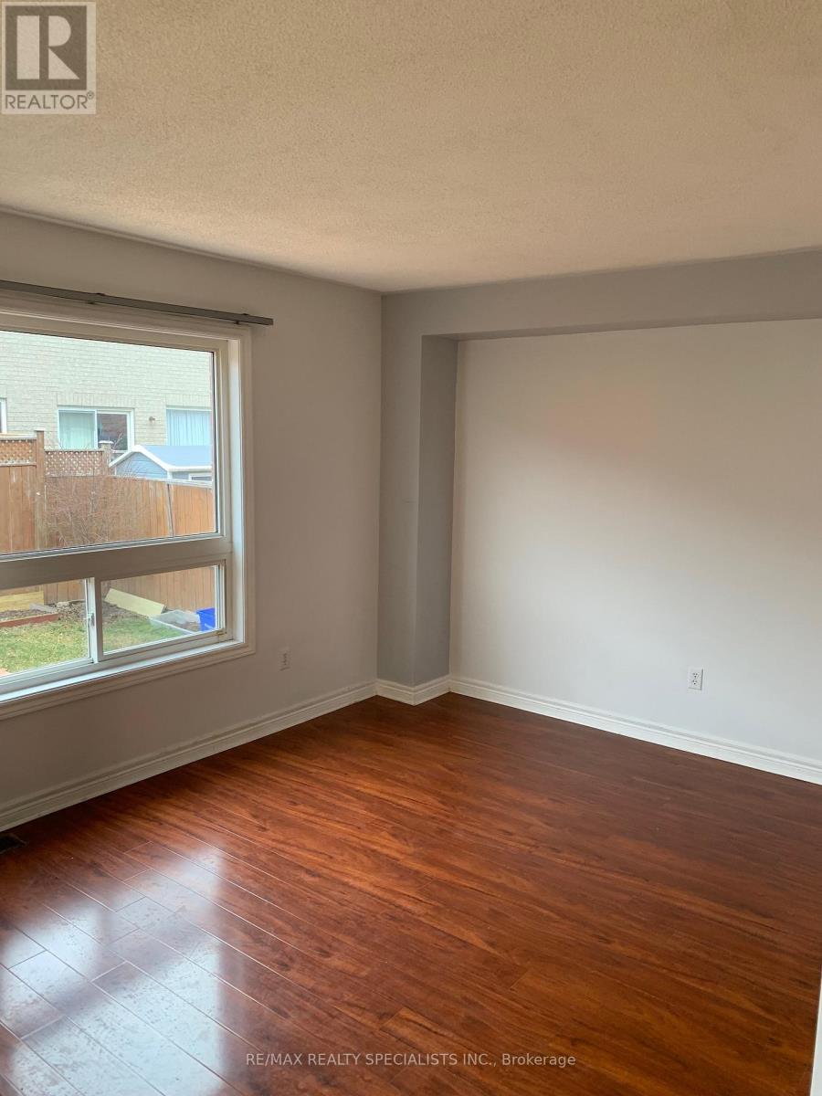 10 Ashmere Road, Brampton, Ontario  L7A 1R3 - Photo 5 - W13804208