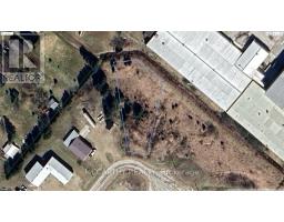 10 HANBURY STREET, Southgate, Ontario