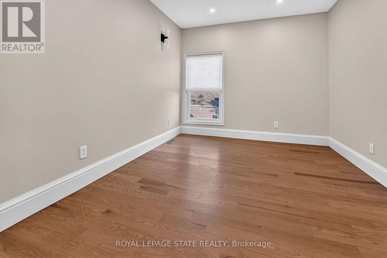 42 Ontario Street, Grimsby, Ontario  L3M 3H1 - Photo 33 - X13804298