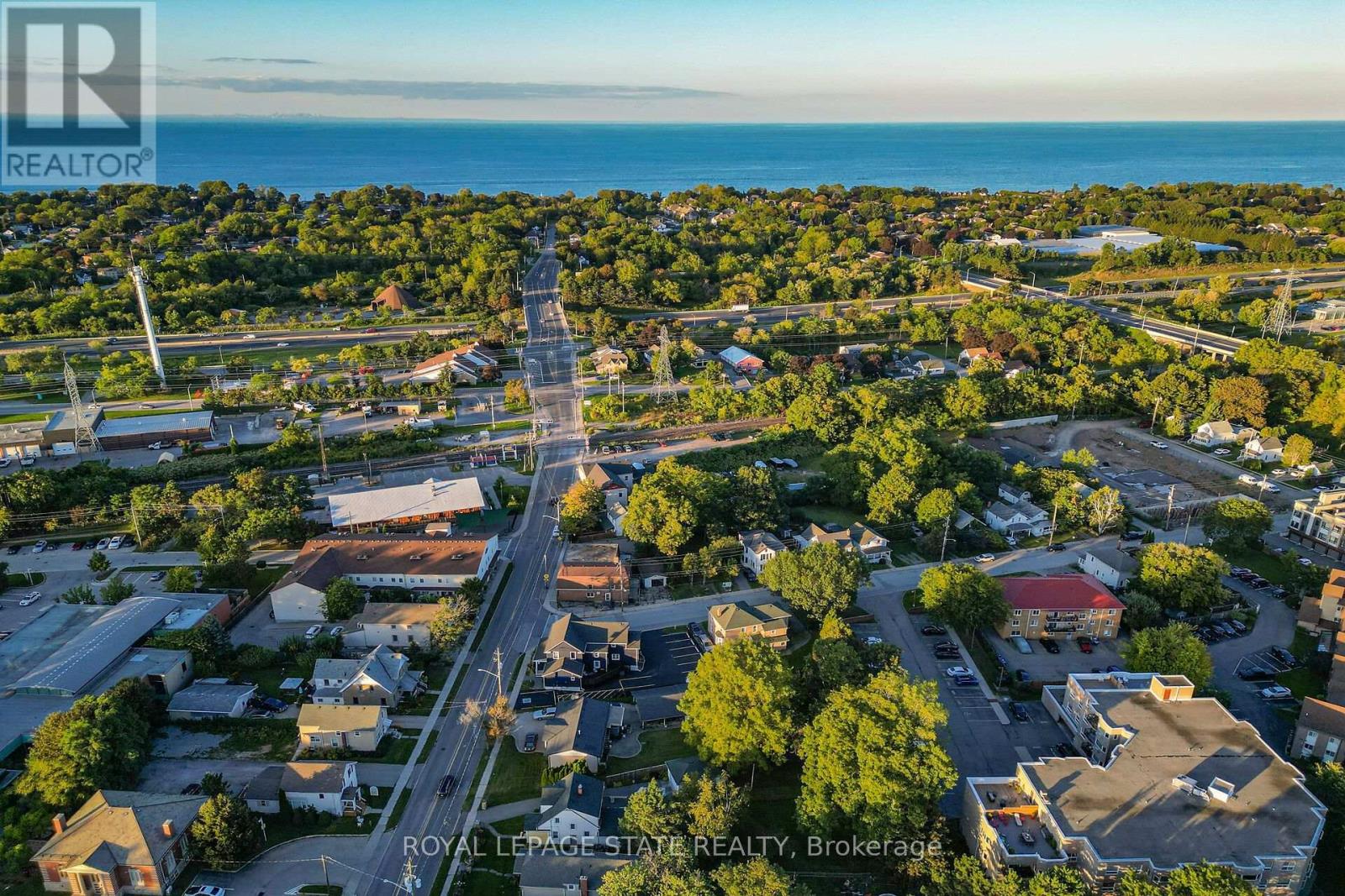 42 Ontario Street, Grimsby, Ontario  L3M 3H1 - Photo 47 - X13804298