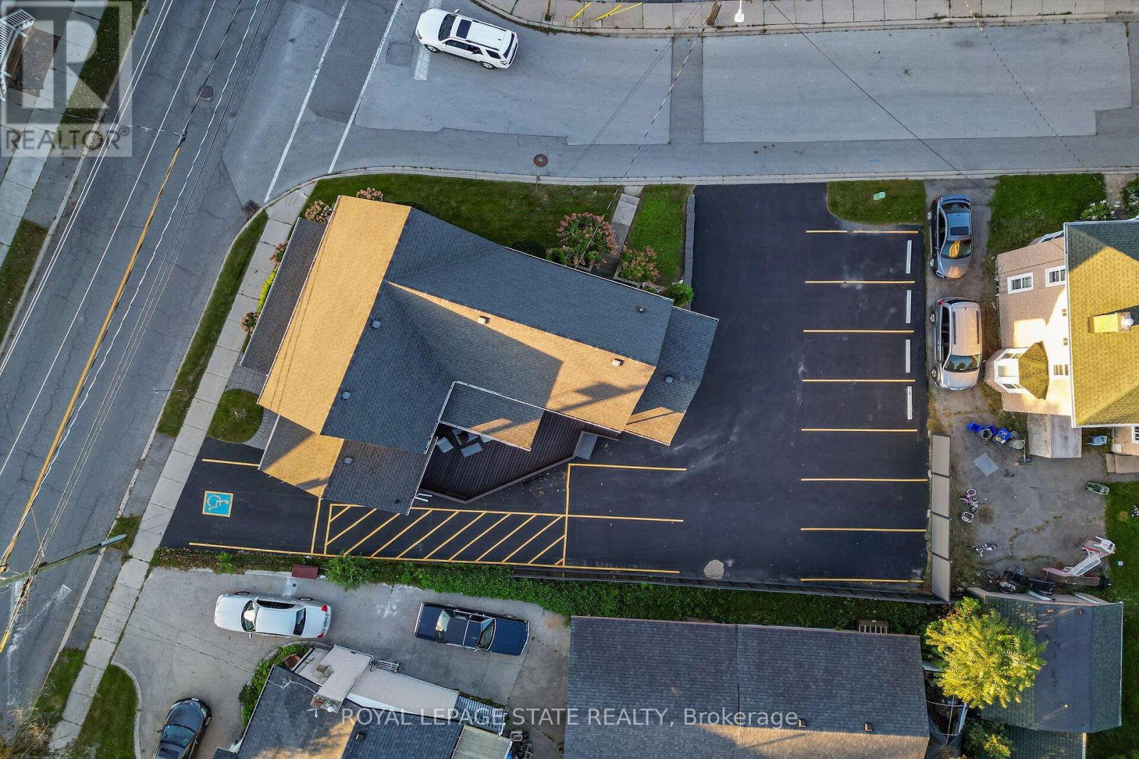 42 Ontario Street, Grimsby, Ontario  L3M 3H1 - Photo 50 - X13804298