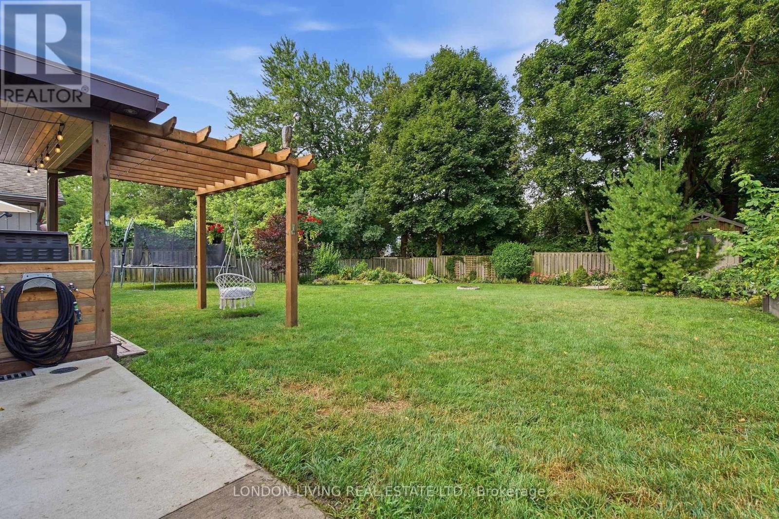 470 Coombs Avenue, London North, Ontario  N6G 1J7 - Photo 45 - X13803604