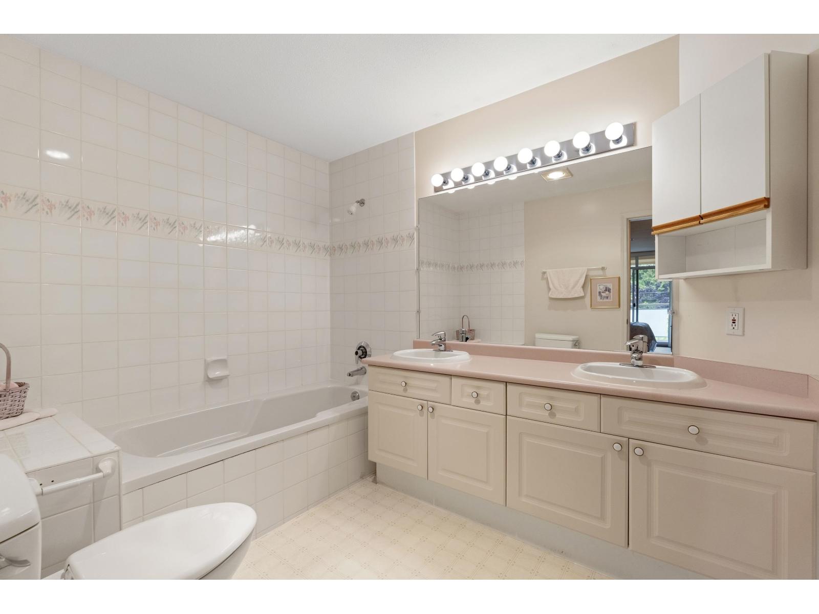 305 15185 22nd Avenue, Surrey, British Columbia  V4A 9T4 - Photo 26 - R3166989