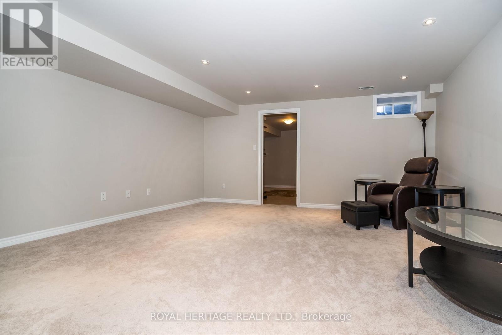 34 Gateway Court, Whitby, Ontario  L1R 3M9 - Photo 19 - E13802310