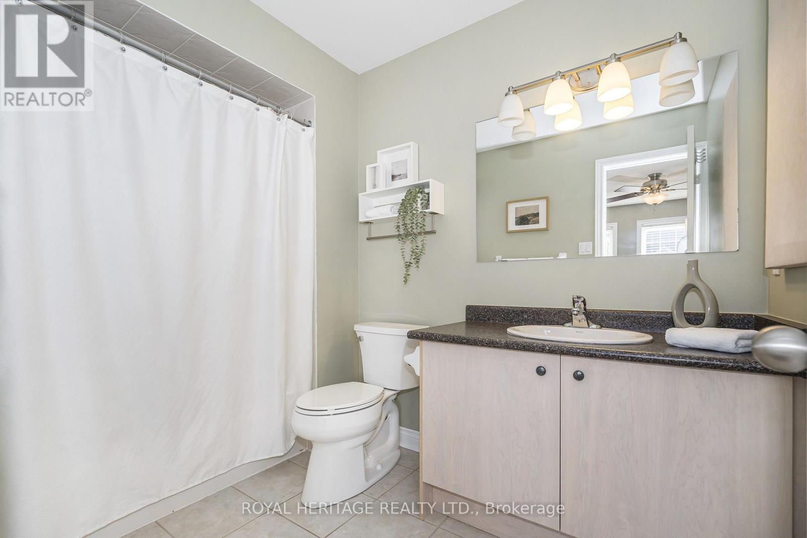 34 Gateway Court, Whitby, Ontario  L1R 3M9 - Photo 14 - E13802310