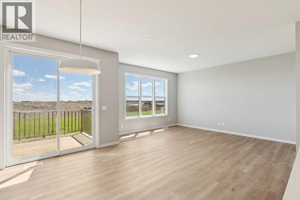 386 Hotchkiss Manor SE, Calgary, Alberta  T3S 0J9 - Photo 14 - A2321204