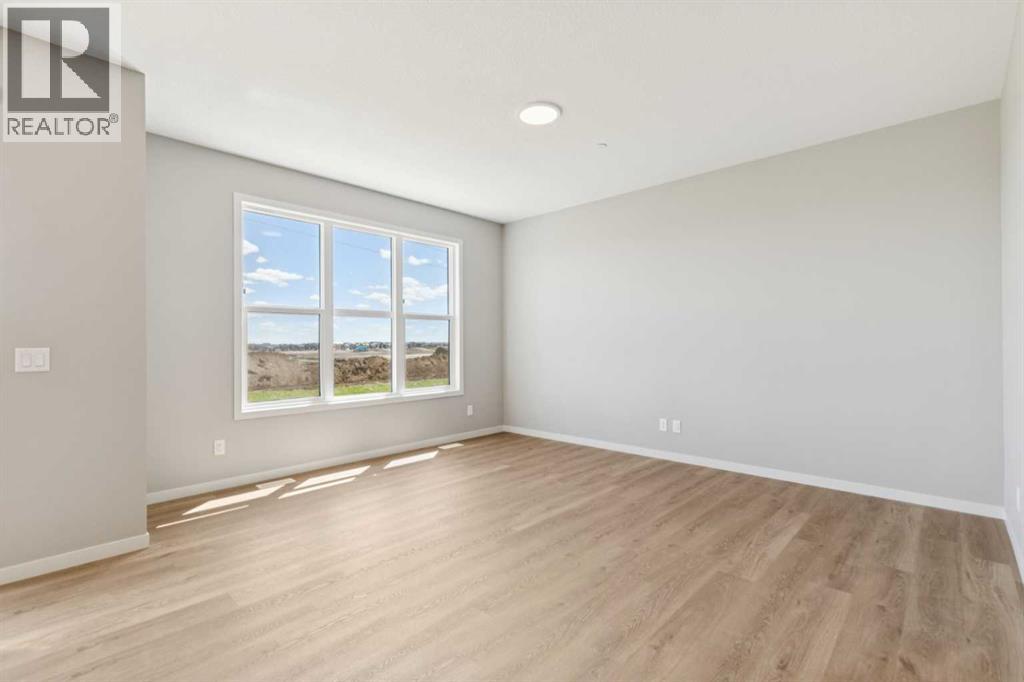 386 Hotchkiss Manor SE, Calgary, Alberta  T3S 0J9 - Photo 16 - A2321204