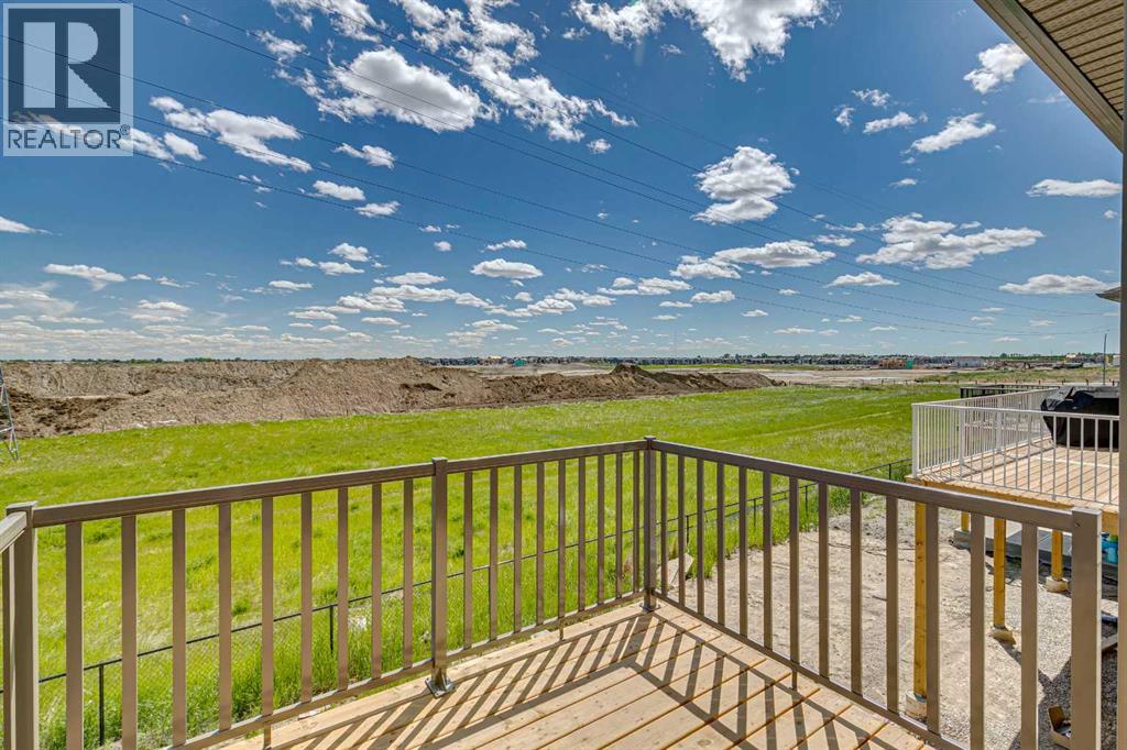 386 Hotchkiss Manor SE, Calgary, Alberta  T3S 0J9 - Photo 38 - A2321204
