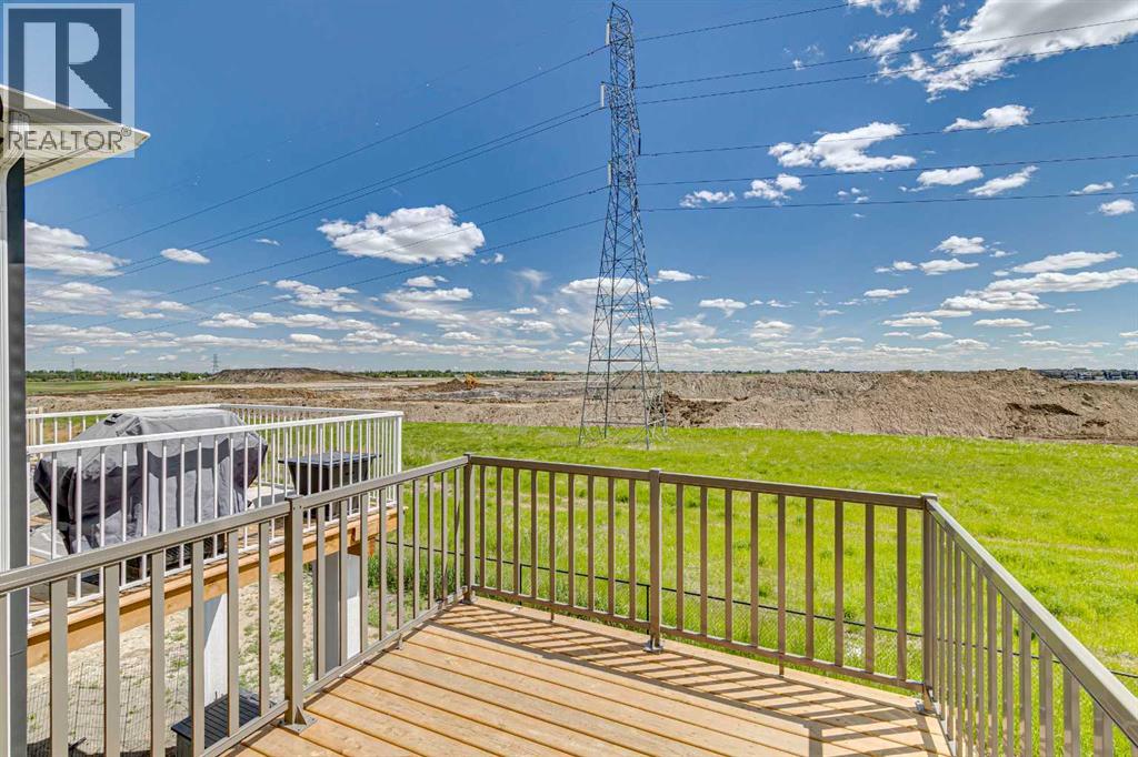386 Hotchkiss Manor SE, Calgary, Alberta  T3S 0J9 - Photo 37 - A2321204