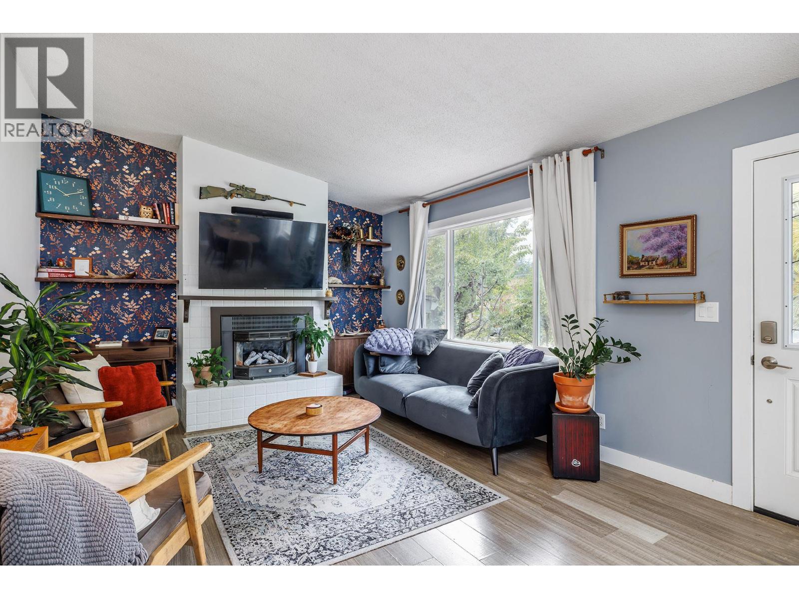 5215 Pineridge Road, Peachland, British Columbia  V0H 1X8 - Photo 2 - 10400899