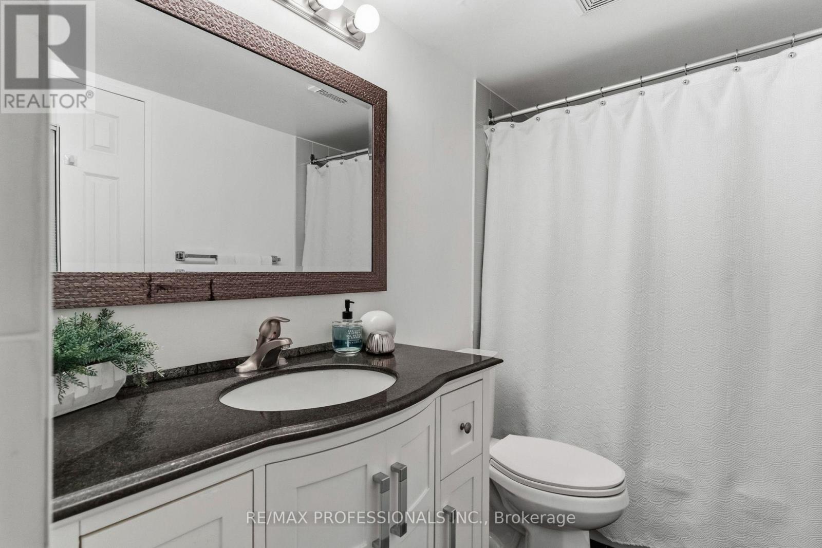 403 - 1111 Bough Beeches Boulevard, Mississauga, Ontario  L4W 4N1 - Photo 23 - W13804036