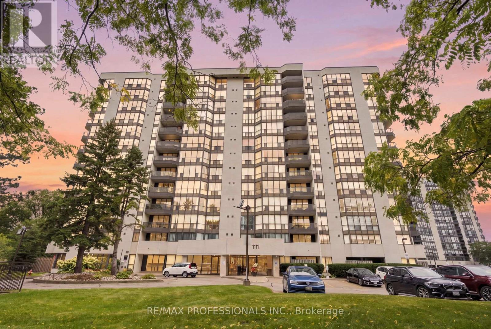 403 - 1111 Bough Beeches Boulevard, Mississauga, Ontario  L4W 4N1 - Photo 34 - W13804036