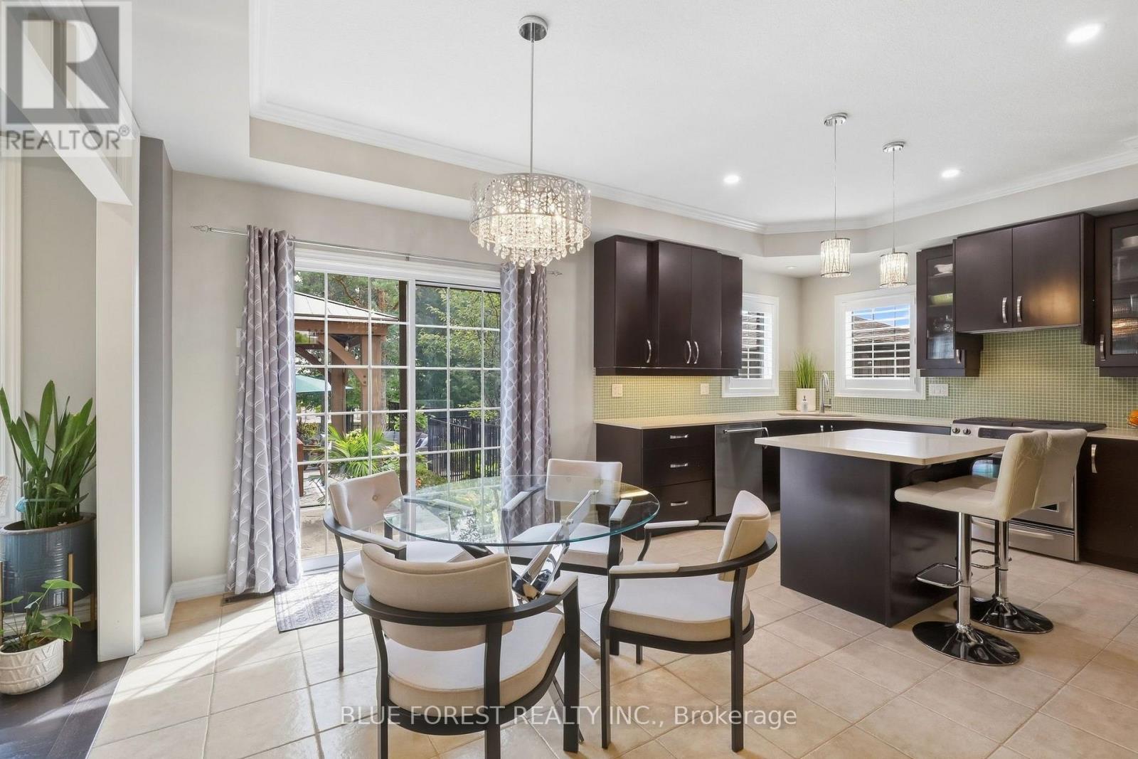 813 Deer Ridge Place, London North, Ontario  N6H 0C1 - Photo 10 - X13804436