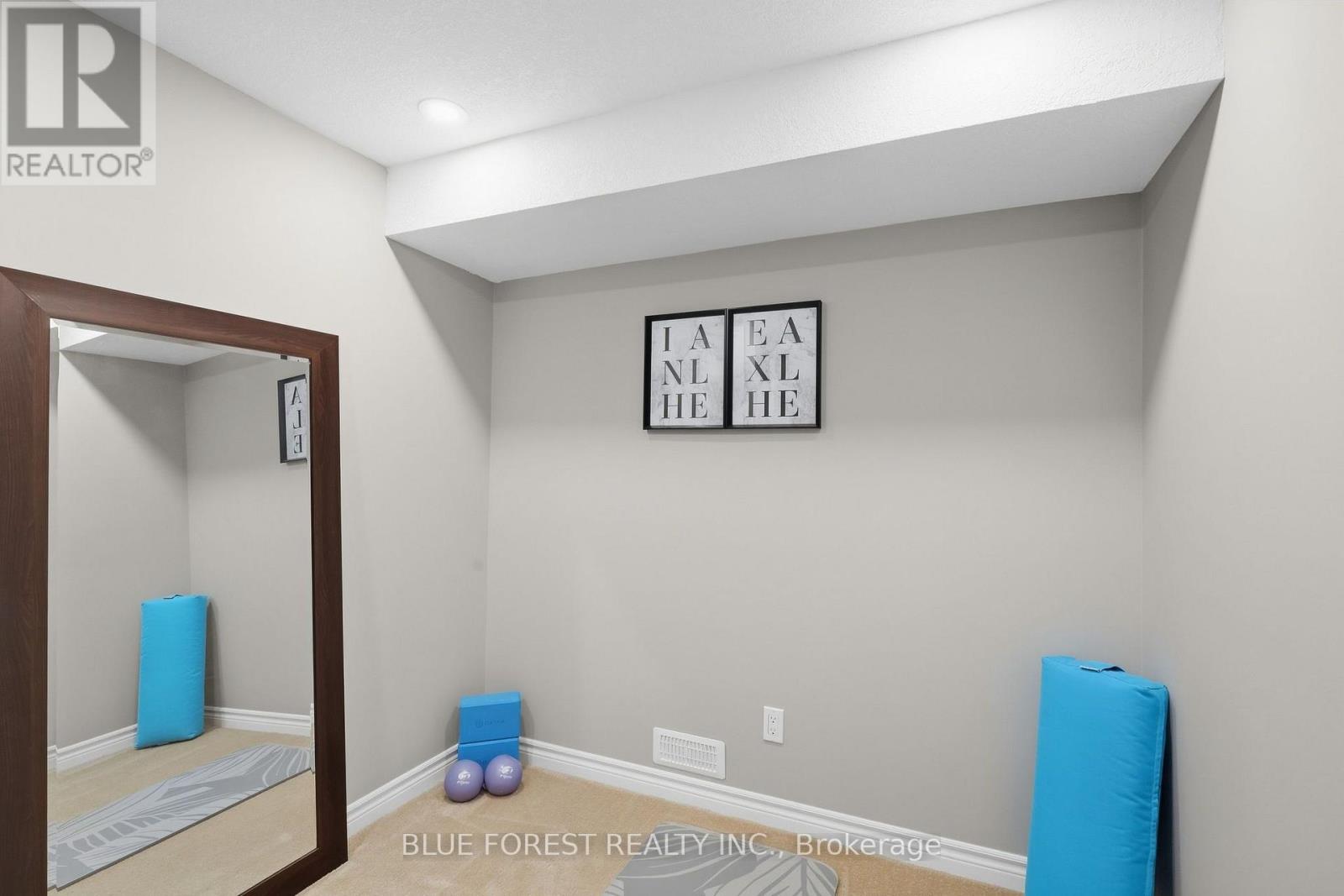 813 Deer Ridge Place, London North, Ontario  N6H 0C1 - Photo 32 - X13804436