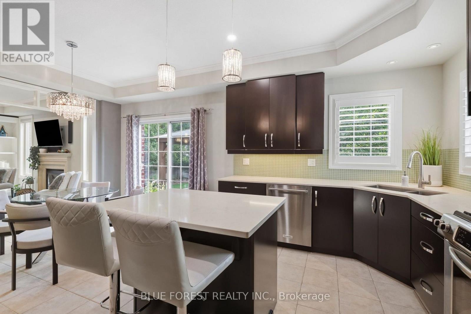 813 Deer Ridge Place, London North, Ontario  N6H 0C1 - Photo 8 - X13804436