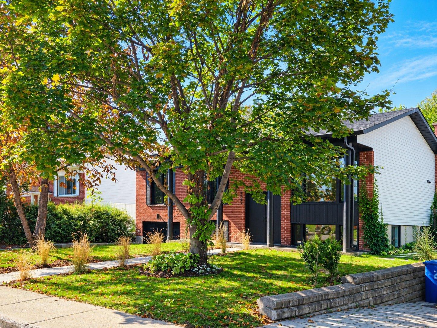 3985 Rue Frémont Laval (Chomedey) Quebec Canada H7T1T6 3