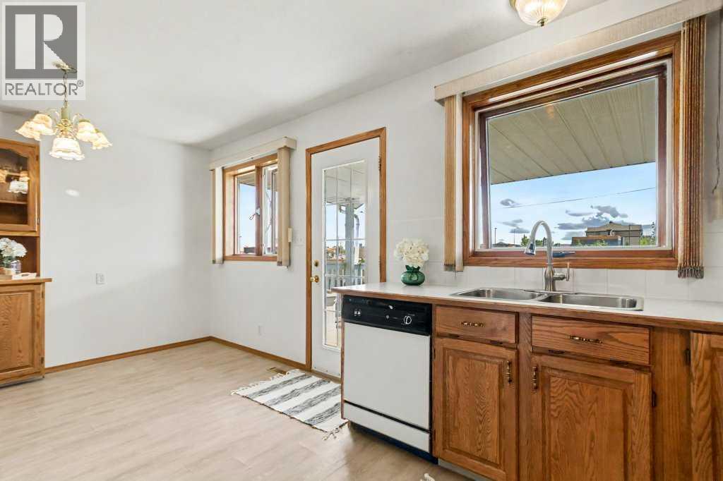 1503 11 Avenue Se, High River, Alberta  T1V 1L6 - Photo 12 - A2345271