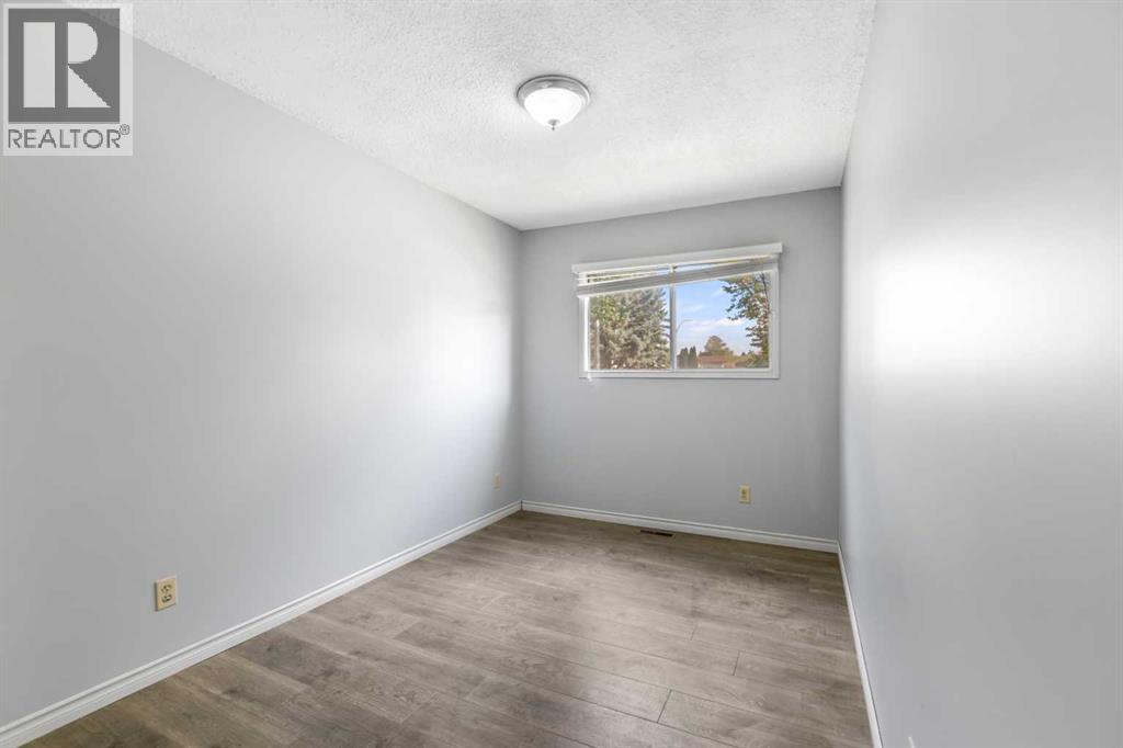 304 Whitefield Drive Ne, Calgary, Alberta  T1Y 5J3 - Photo 22 - A2345673