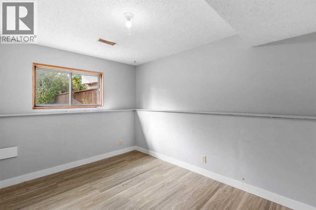304 Whitefield Drive Ne, Calgary, Alberta  T1Y 5J3 - Photo 29 - A2345673