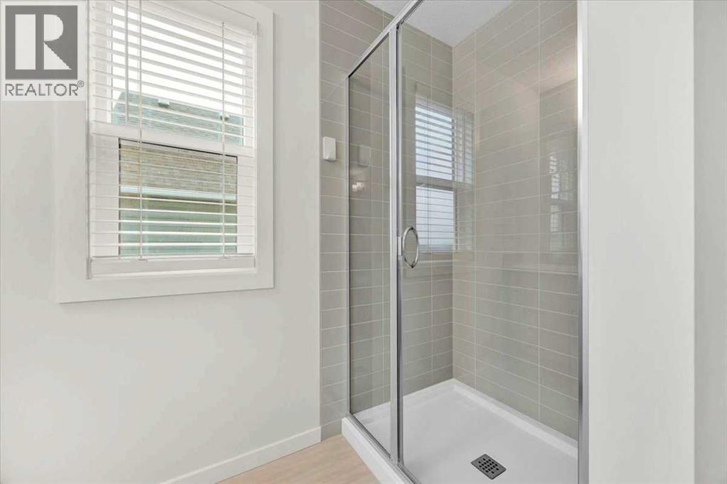 75 Versant Rise SW, Calgary, Alberta  T2Y 0Z1 - Photo 25 - A2345854