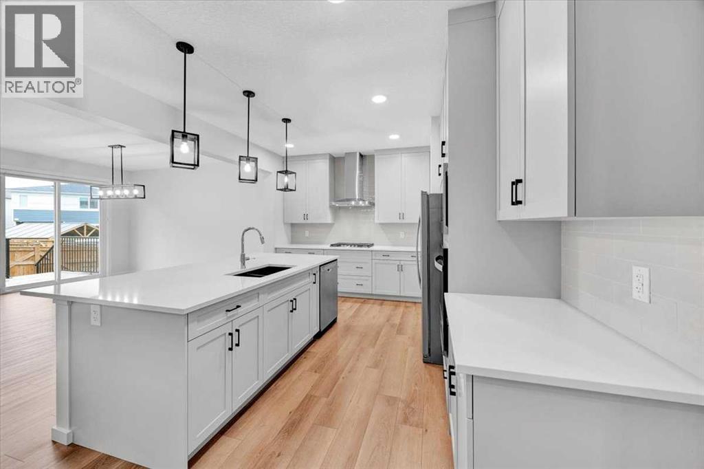 75 Versant Rise SW, Calgary, Alberta  T2Y 0Z1 - Photo 7 - A2345854