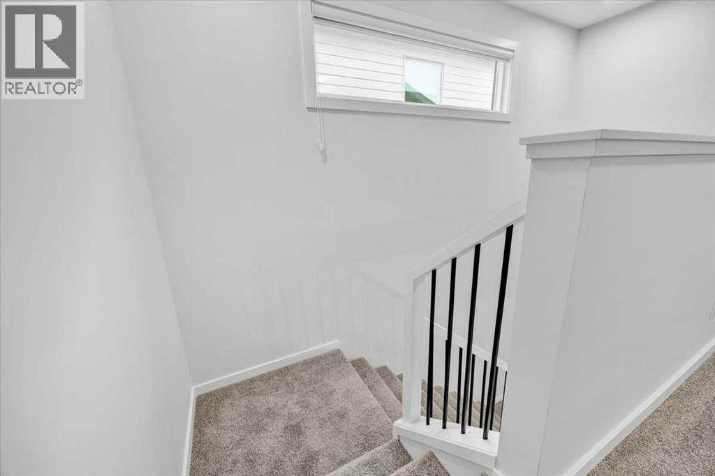 75 Versant Rise SW, Calgary, Alberta  T2Y 0Z1 - Photo 36 - A2345854