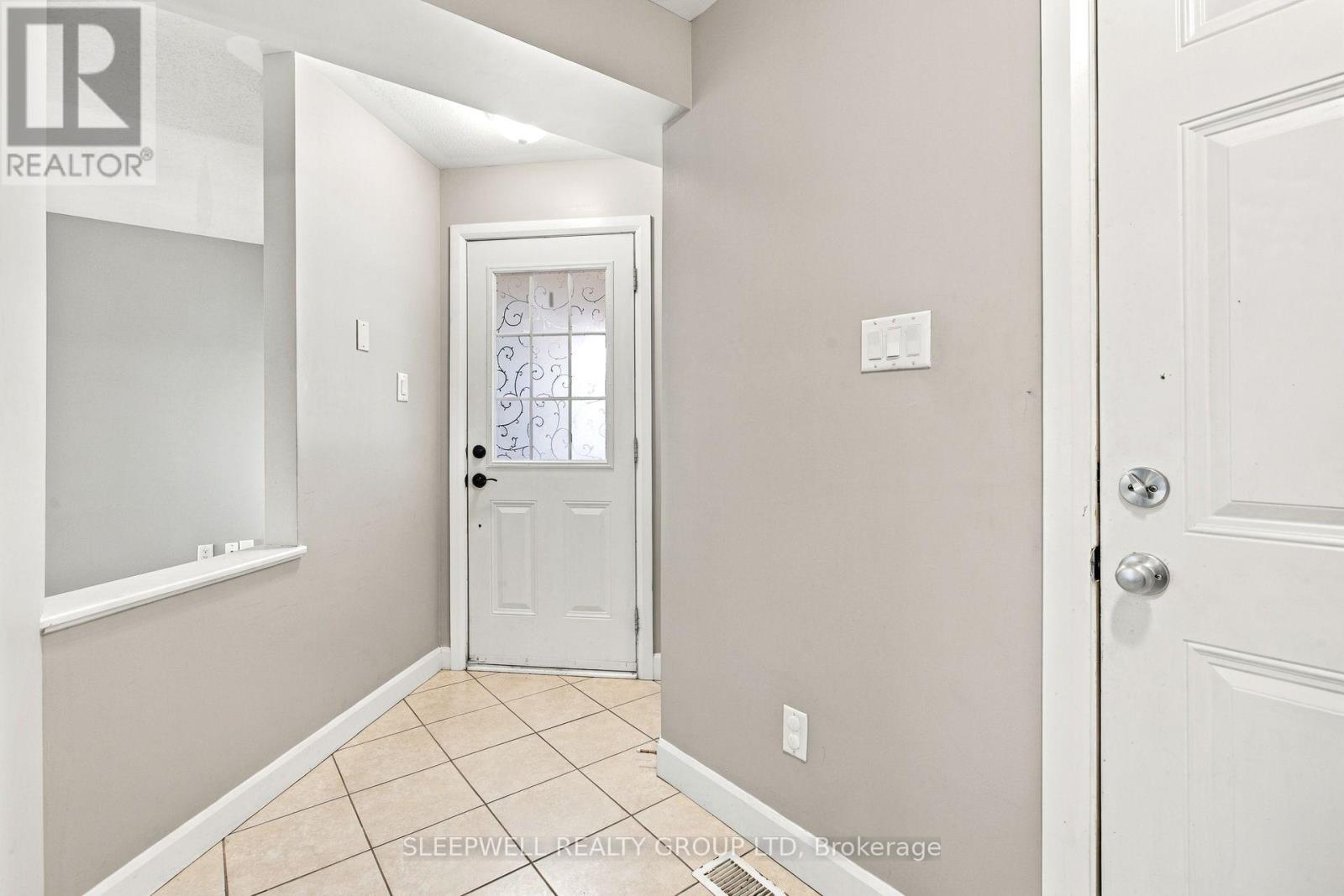 32 Moe Robillard Street, Arnprior, Ontario  K7S 0C2 - Photo 3 - X13804386