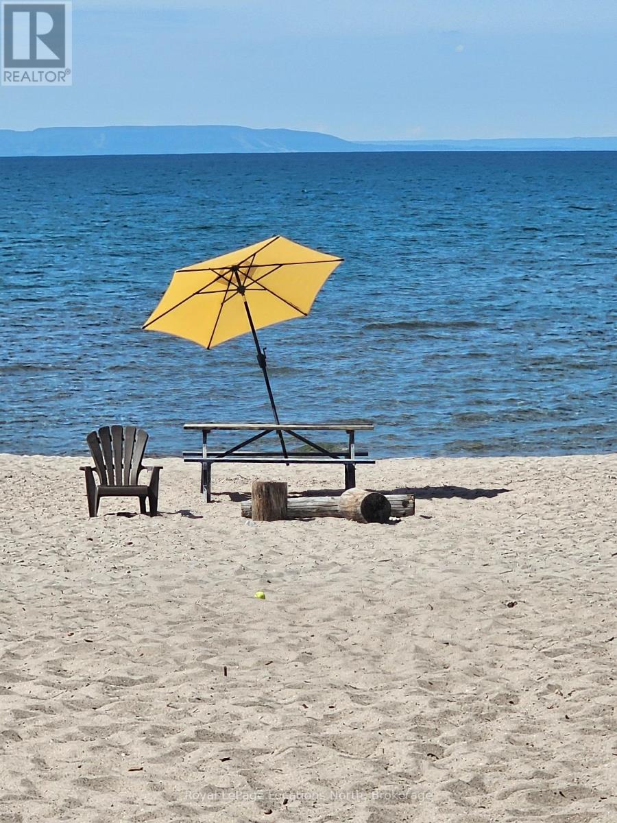 1204 TINY BEACHES ROAD NORTH ROAD N, Tiny, Ontario