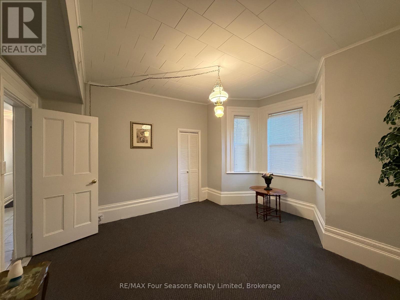 Main Level - 7343 26 Highway, Clearview, Ontario  L0M 1S0 - Photo 14 - S13804382