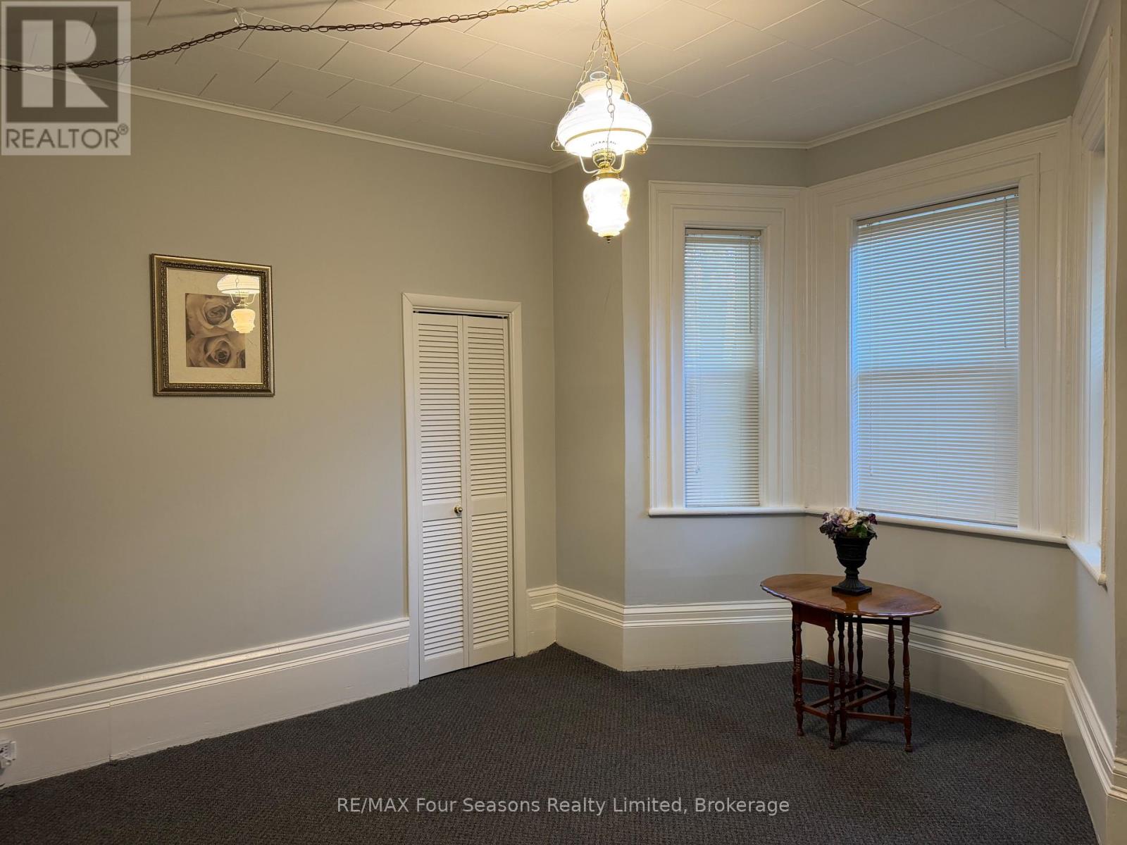 Main Level - 7343 26 Highway, Clearview, Ontario  L0M 1S0 - Photo 15 - S13804382