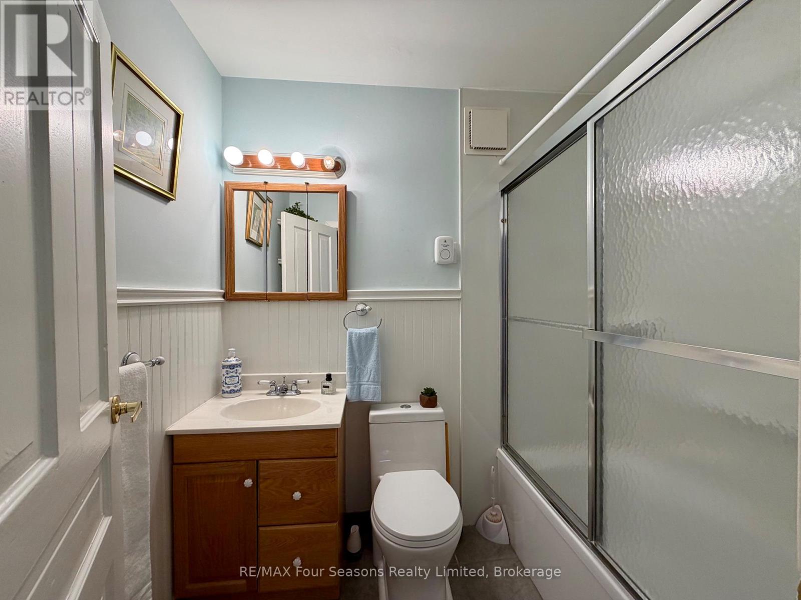 Main Level - 7343 26 Highway, Clearview, Ontario  L0M 1S0 - Photo 24 - S13804382