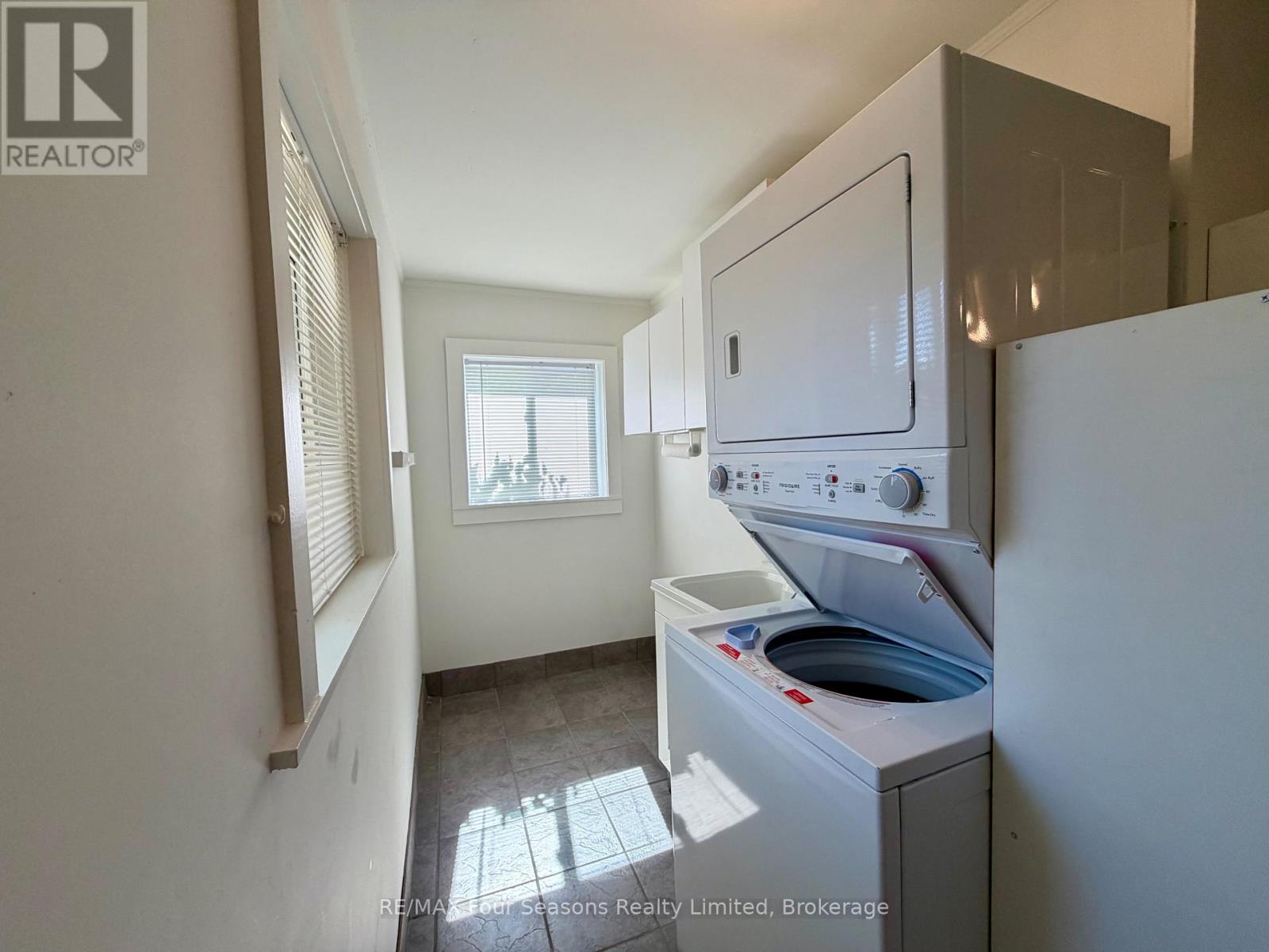 Main Level - 7343 26 Highway, Clearview, Ontario  L0M 1S0 - Photo 26 - S13804382
