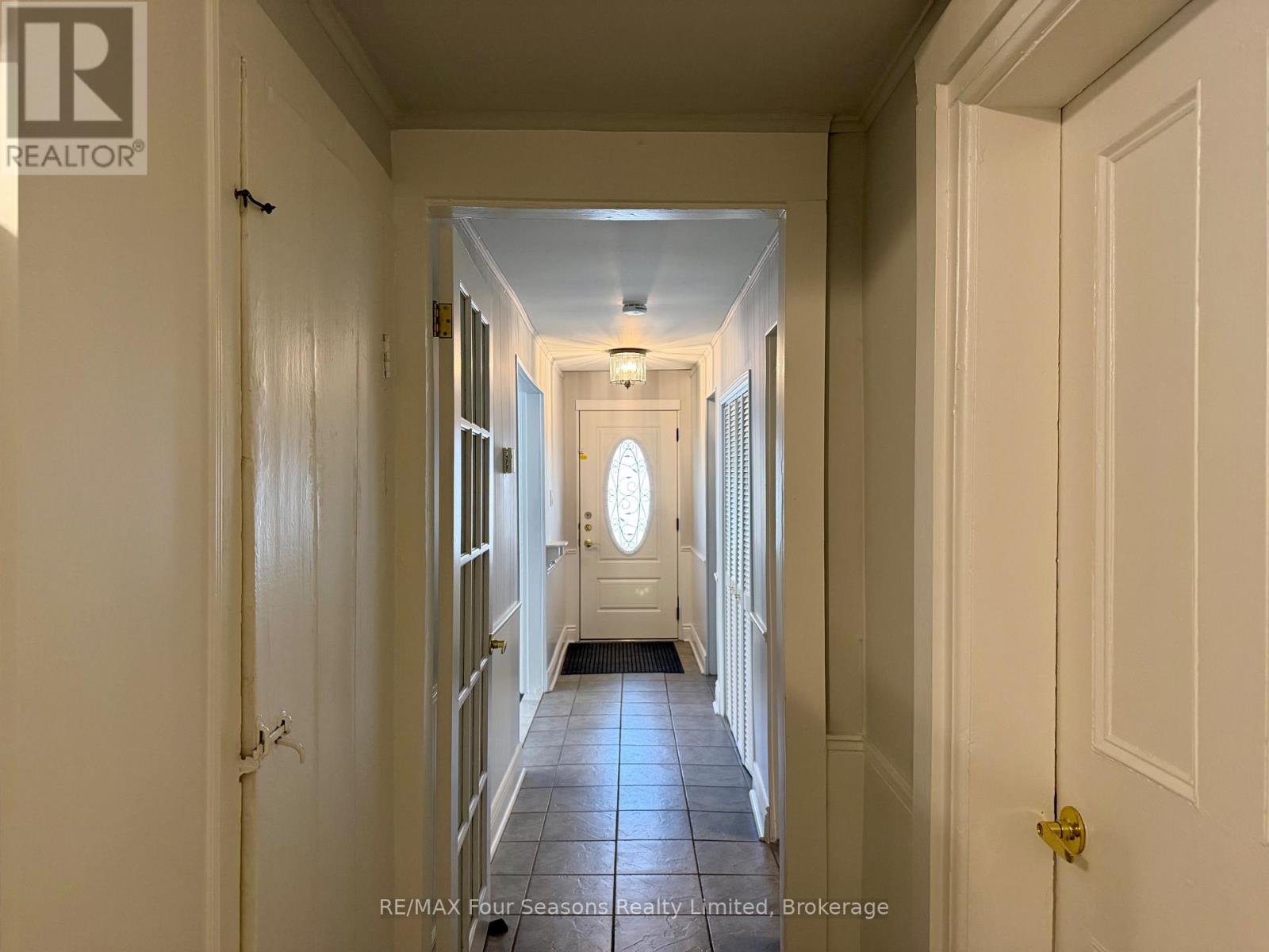 Main Level - 7343 26 Highway, Clearview, Ontario  L0M 1S0 - Photo 8 - S13804382