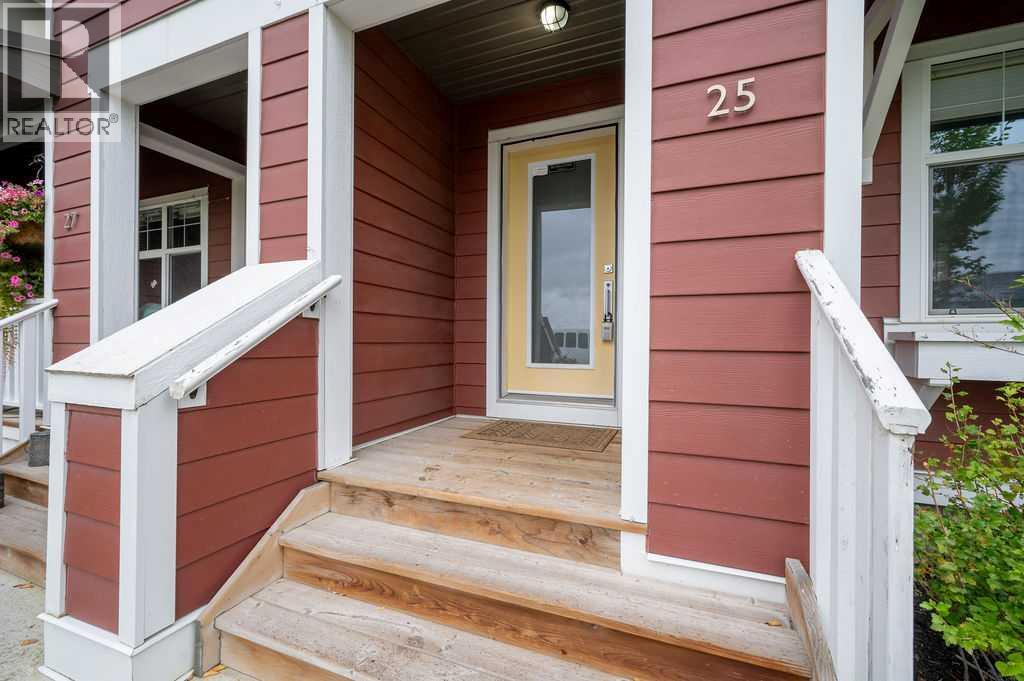 25 Marine Drive SE, Calgary, Alberta T3M 2C7 - Photo 3 - A2346572
