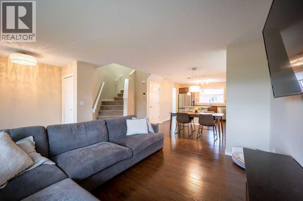 25 Marine Drive SE, Calgary, Alberta T3M 2C7 - Photo 5 - A2346572