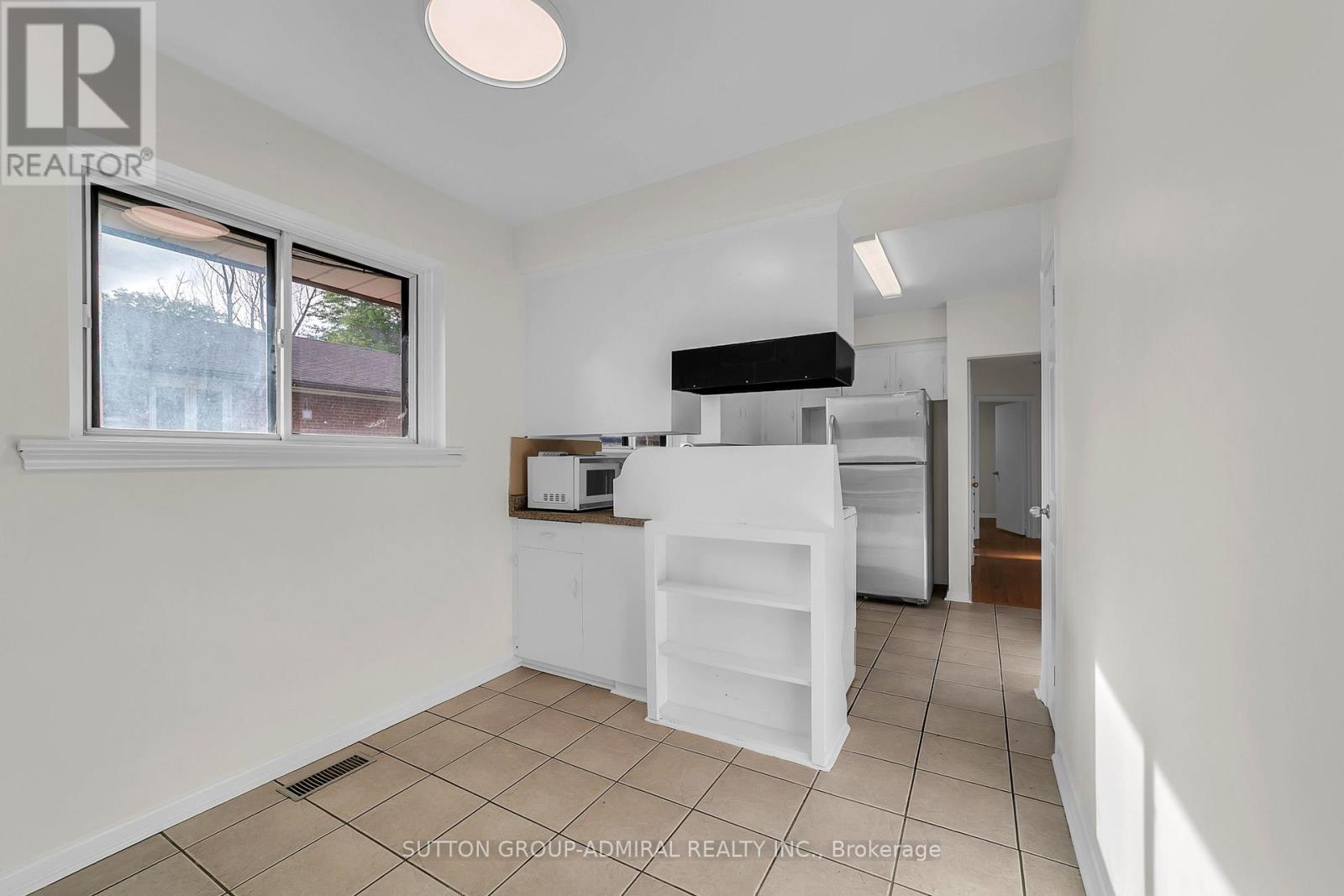 58 Rochman Boulevard E, Toronto, Ontario  M1H 1S2 - Photo 14 - E13803988