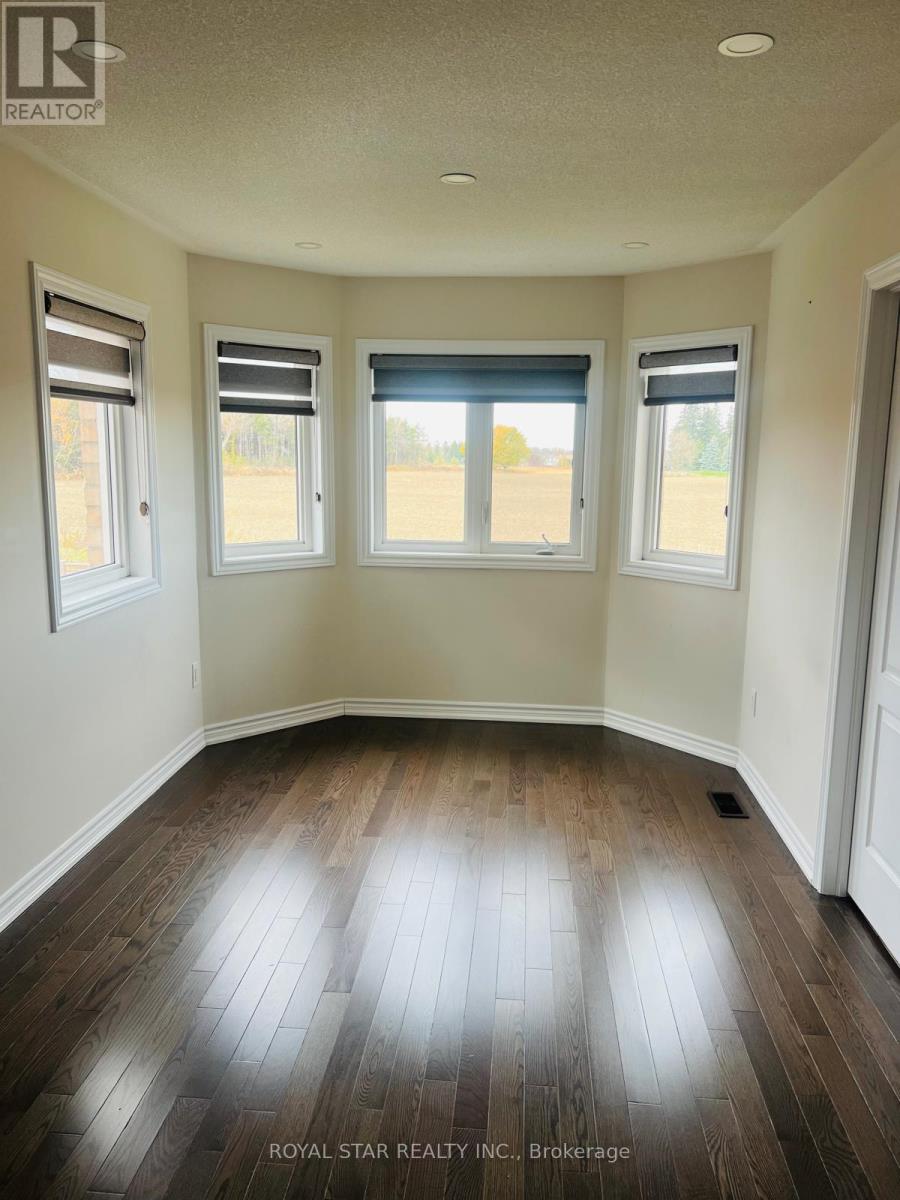 Upper - 121 Bonnieglen Farm Boulevard, Caledon, Ontario  L7C 4B8 - Photo 16 - W13804374