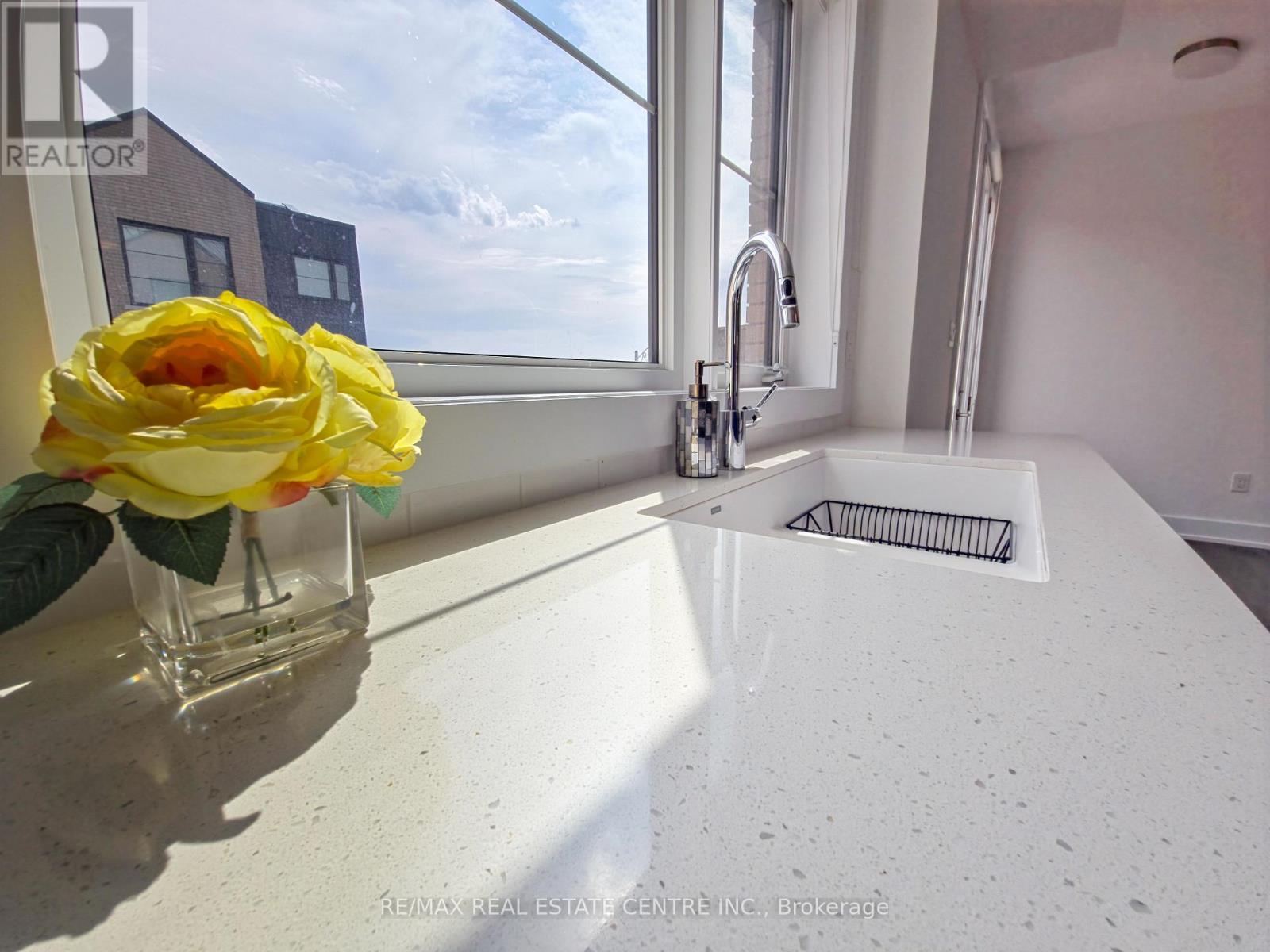 66 - 2273 Turnberry Drive, Burlington, Ontario  L7M 2B2 - Photo 15 - W13804376