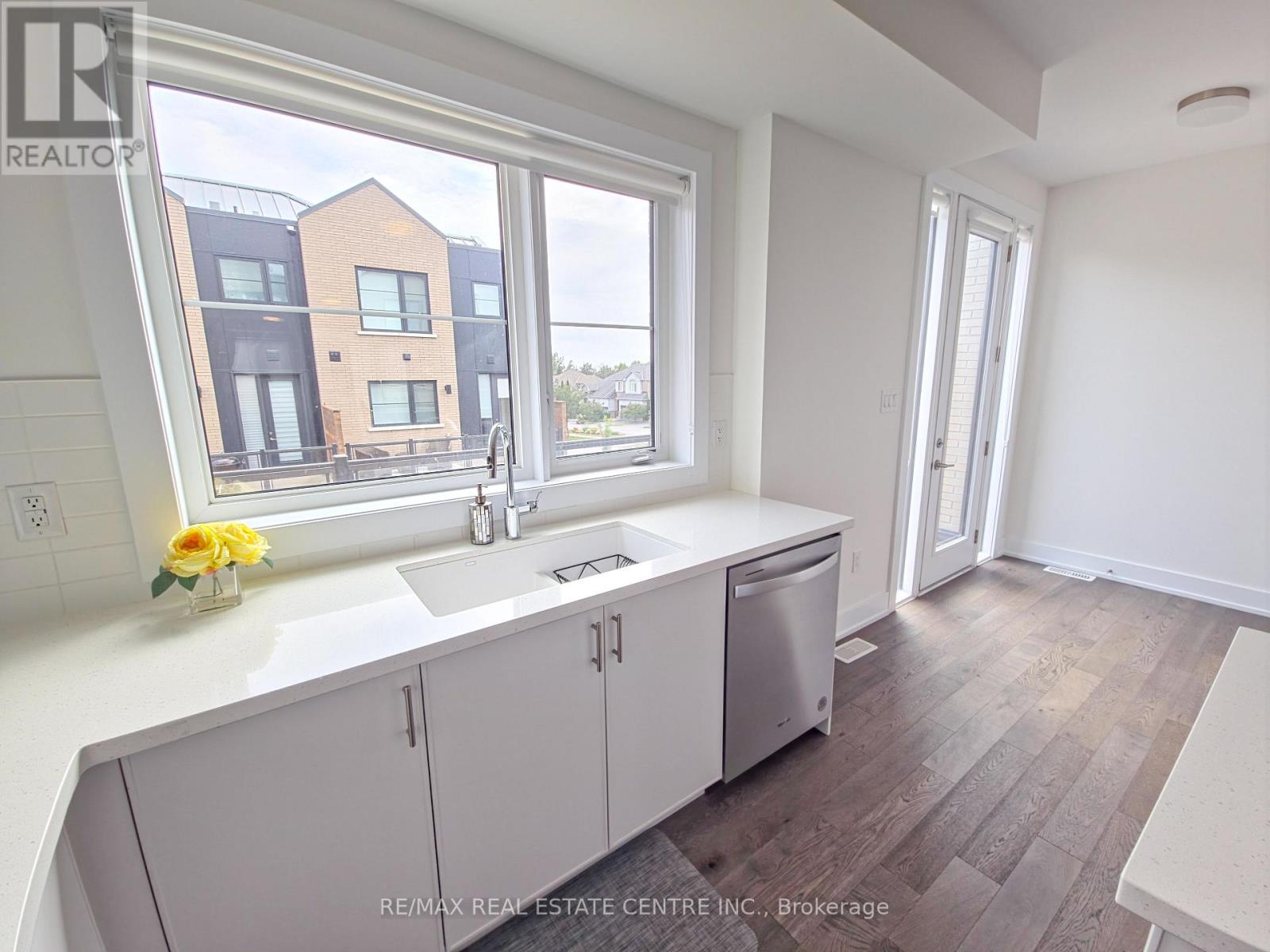66 - 2273 Turnberry Drive, Burlington, Ontario  L7M 2B2 - Photo 16 - W13804376