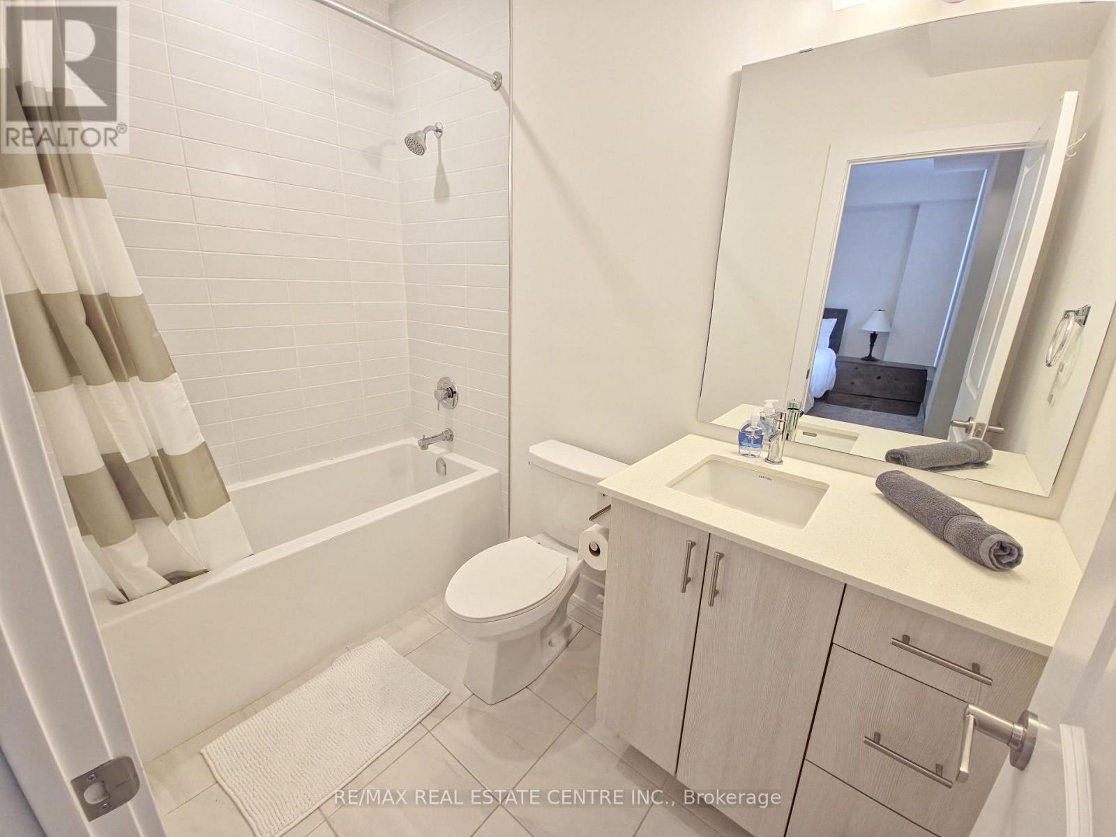 66 - 2273 Turnberry Drive, Burlington, Ontario  L7M 2B2 - Photo 37 - W13804376
