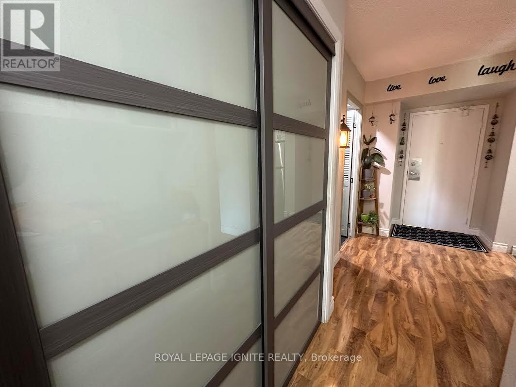 407 - 20 Speers Road, Oakville (Co Central), Ontario  L6K 3R5 - Photo 12 - W13804394