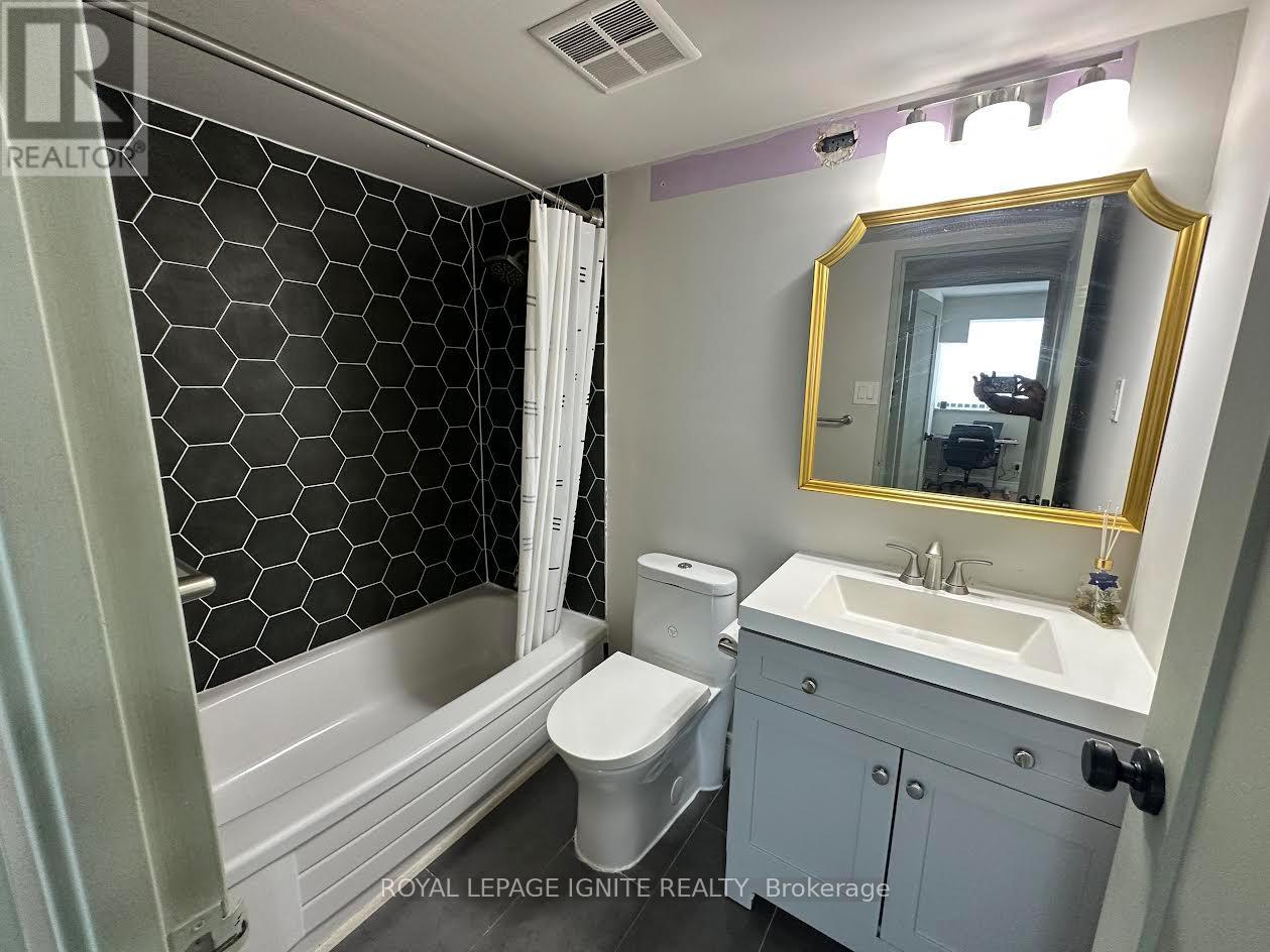 407 - 20 Speers Road, Oakville (Co Central), Ontario  L6K 3R5 - Photo 24 - W13804394