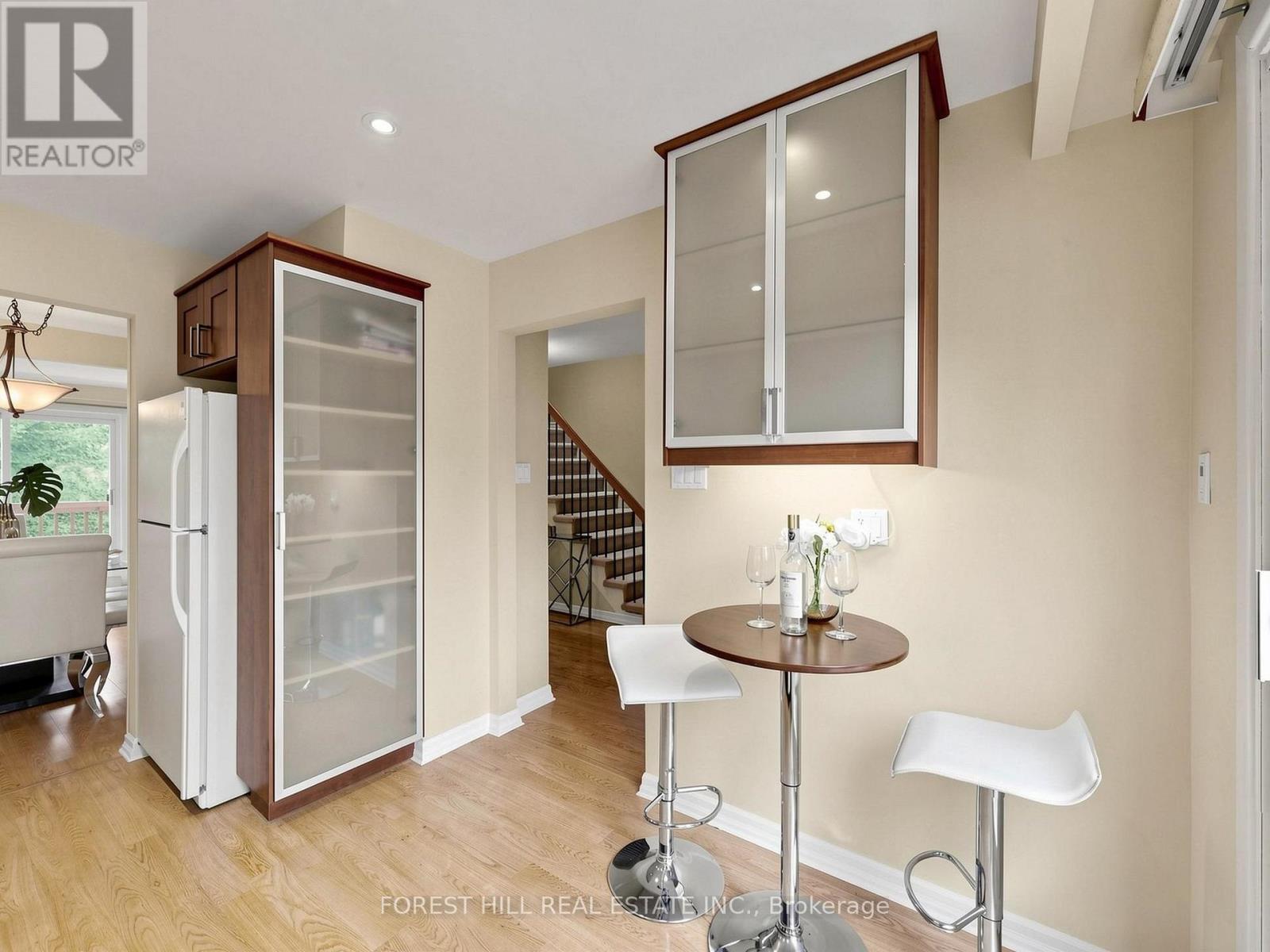 10 - 725 Vermouth Avenue, Mississauga, Ontario  L5A 3X5 - Photo 9 - W13804404