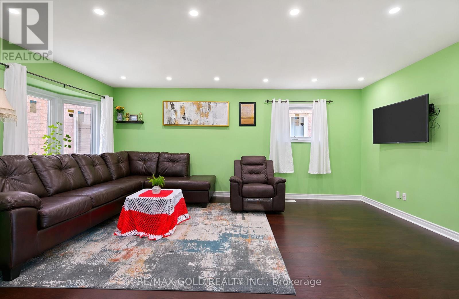 5261 River Forest Court, Mississauga, Ontario  L5V 2C7 - Photo 11 - W13804406