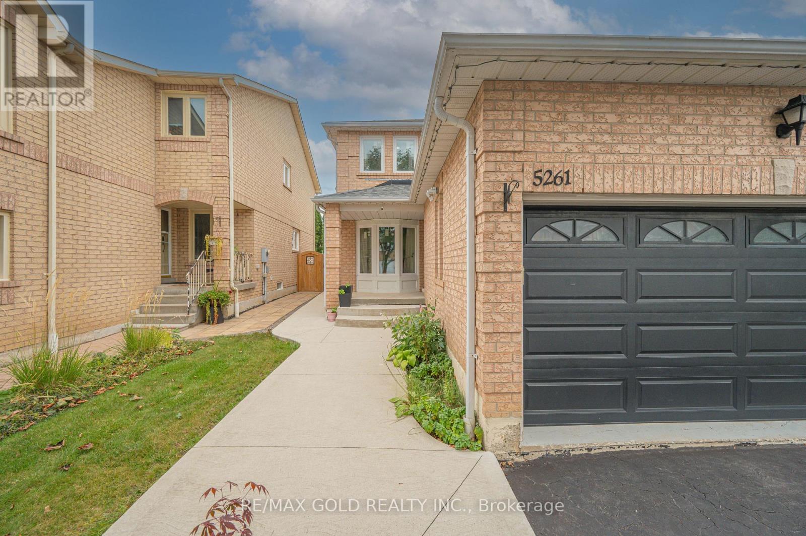 5261 River Forest Court, Mississauga, Ontario  L5V 2C7 - Photo 6 - W13804406