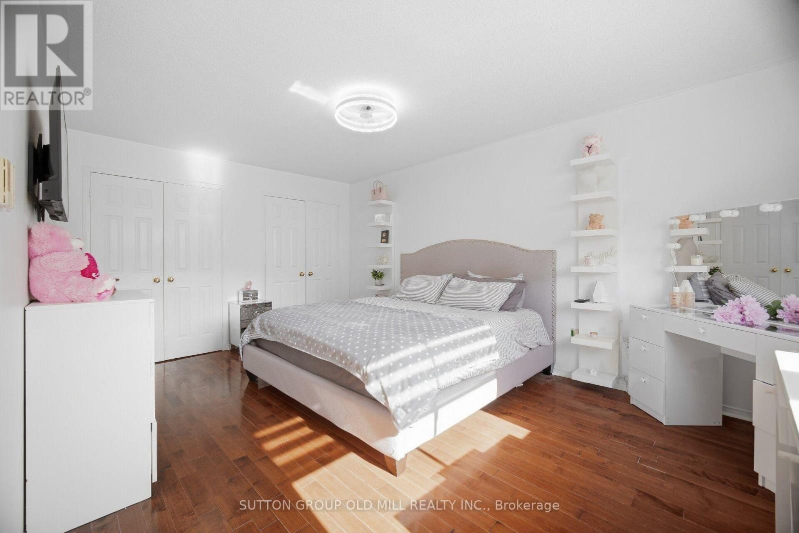 5318 Bushelgrove Circle, Mississauga, Ontario  L5M 6C6 - Photo 20 - W13804418
