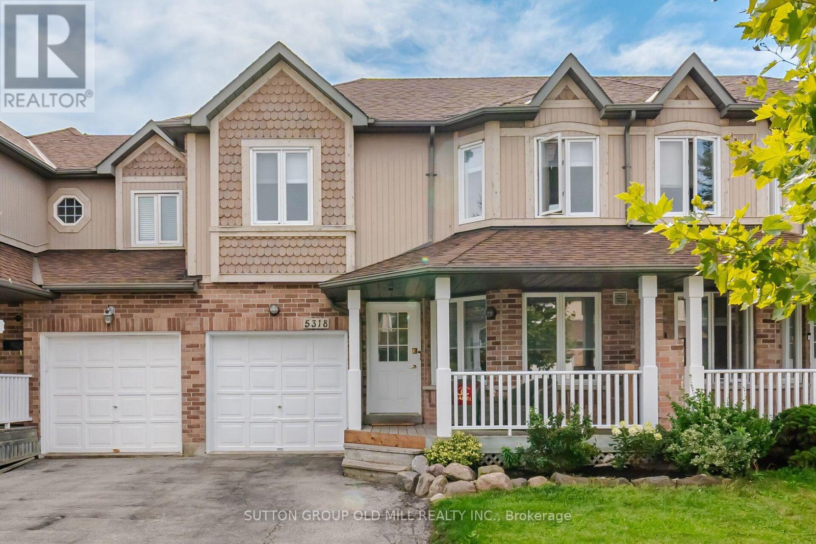 5318 Bushelgrove Circle, Mississauga, Ontario  L5M 6C6 - Photo 3 - W13804418